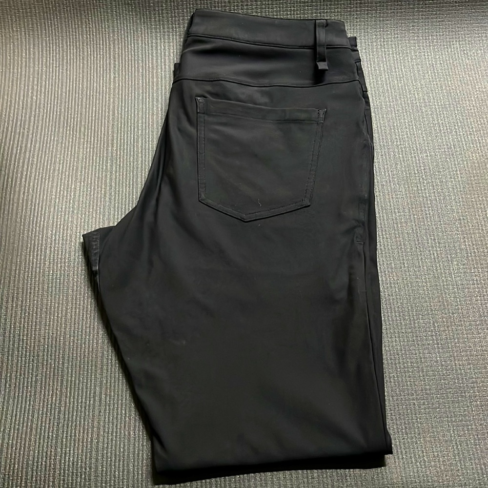 Lululemon pants